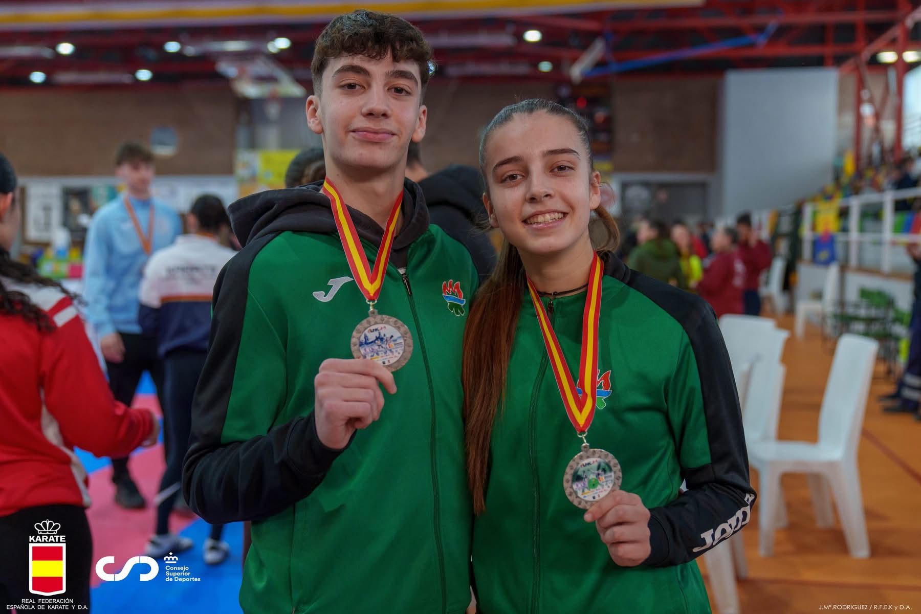 Arkaitz Vales y Leyre P&eacute;rez de Alb&eacute;niz, subcampeones de Liga Nacional